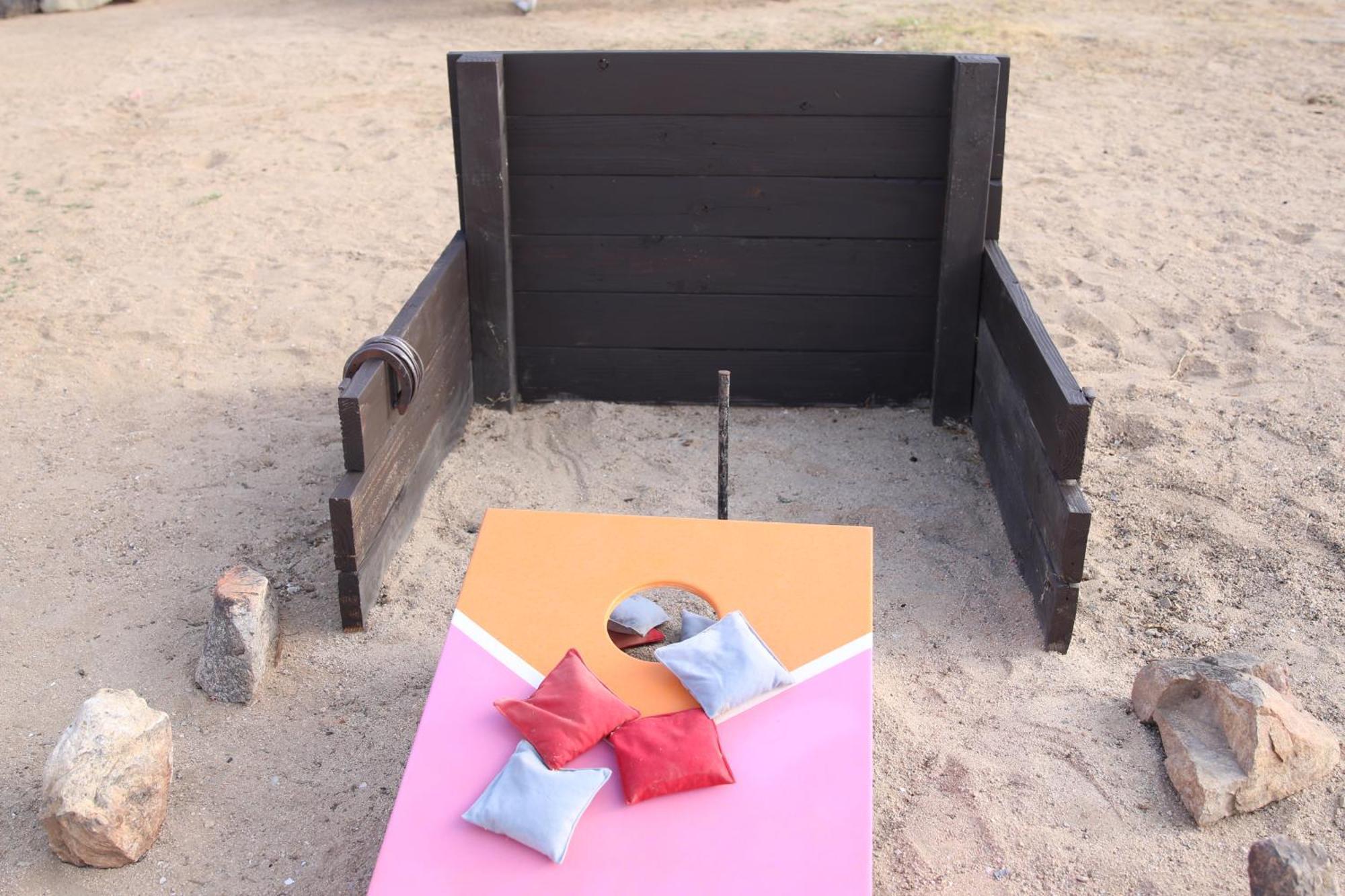 Twin Palms Desert Getaway - Jacuzzi, Fire Pit, Meditation Room & More Joshua Tree Extérieur photo